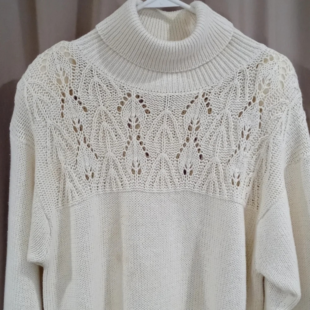 Vintage Fino Ramie heavy crochet swater la… - Picture 2 of 9